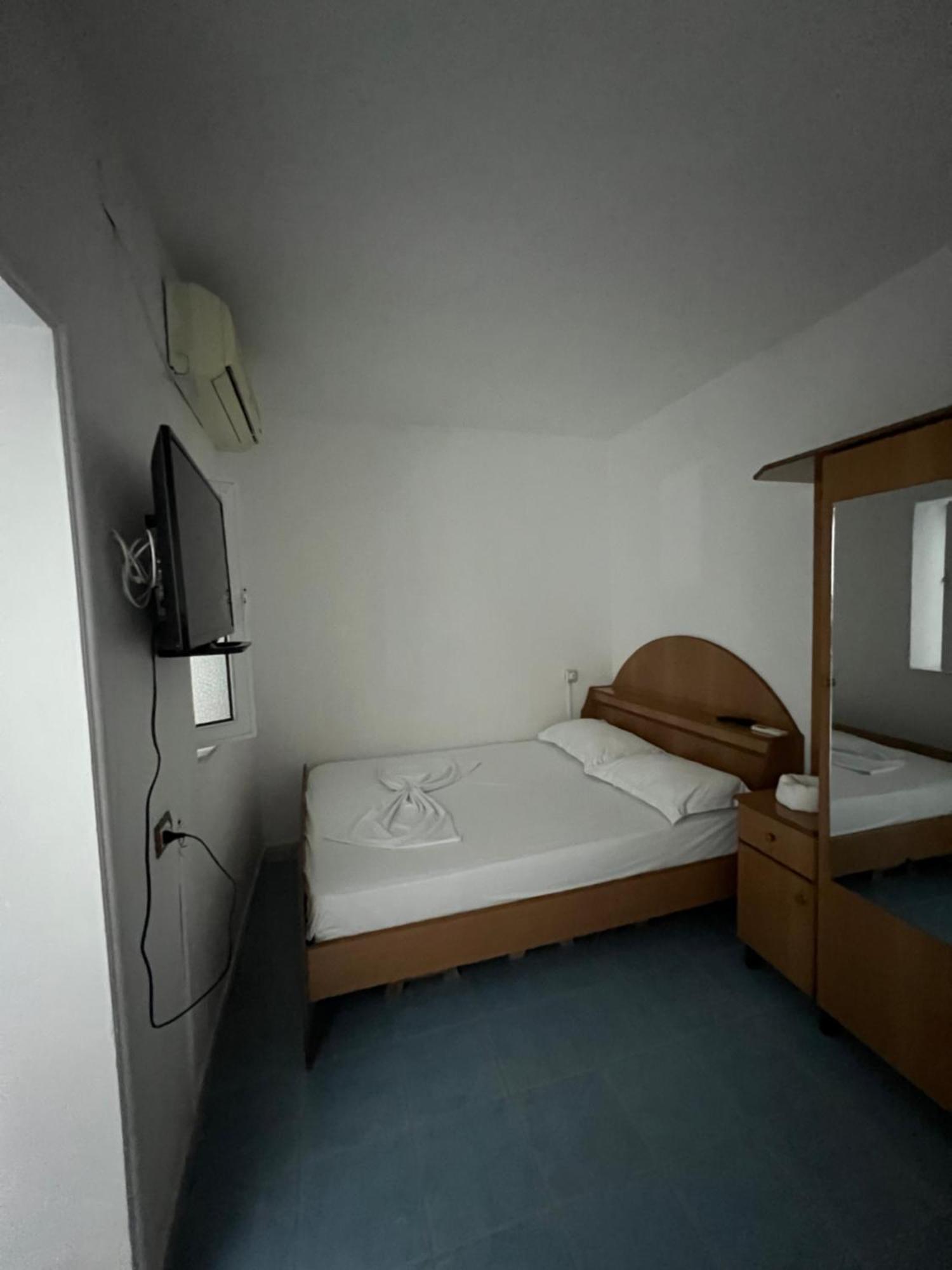 Bruno Rooms Vlorë Extérieur photo